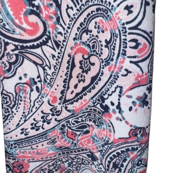 Terra & Sky Women’s 2X (20W-22W) Paisley Print Long Sleeve Button Up V-Neck Top - Picture 5 of 8